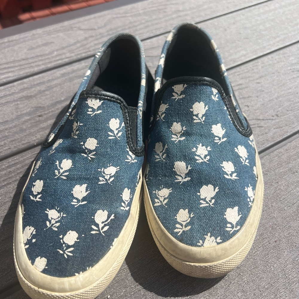 Coach slip on shoes size 7.5